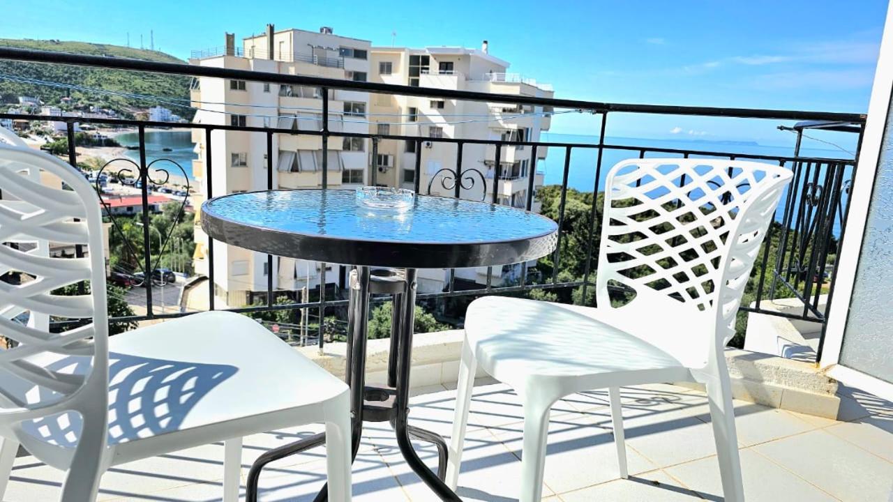 Arileo Hotel Himare Exterior photo