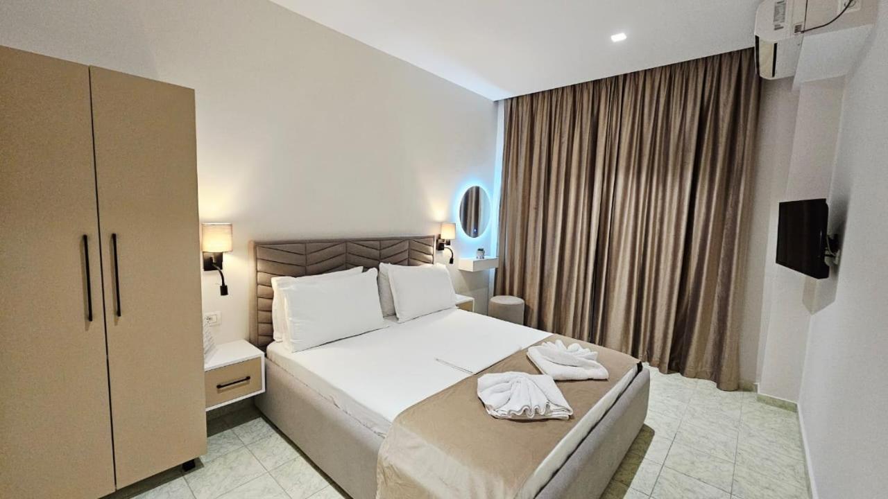 Arileo Hotel Himare Room photo